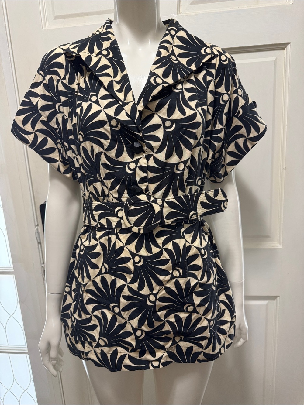 Exquise The Tobie Cotton Short-Sleeve Belted Top Size 4 A